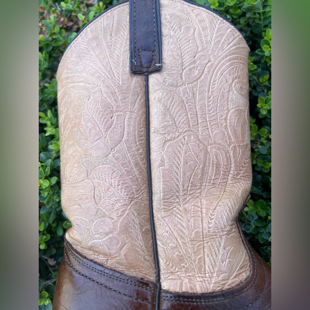 Laredo 71110 Women’s Brown and Tan Tooled Leather Cowboy Boots Sz 8M USA Made - Picture 12 of 14